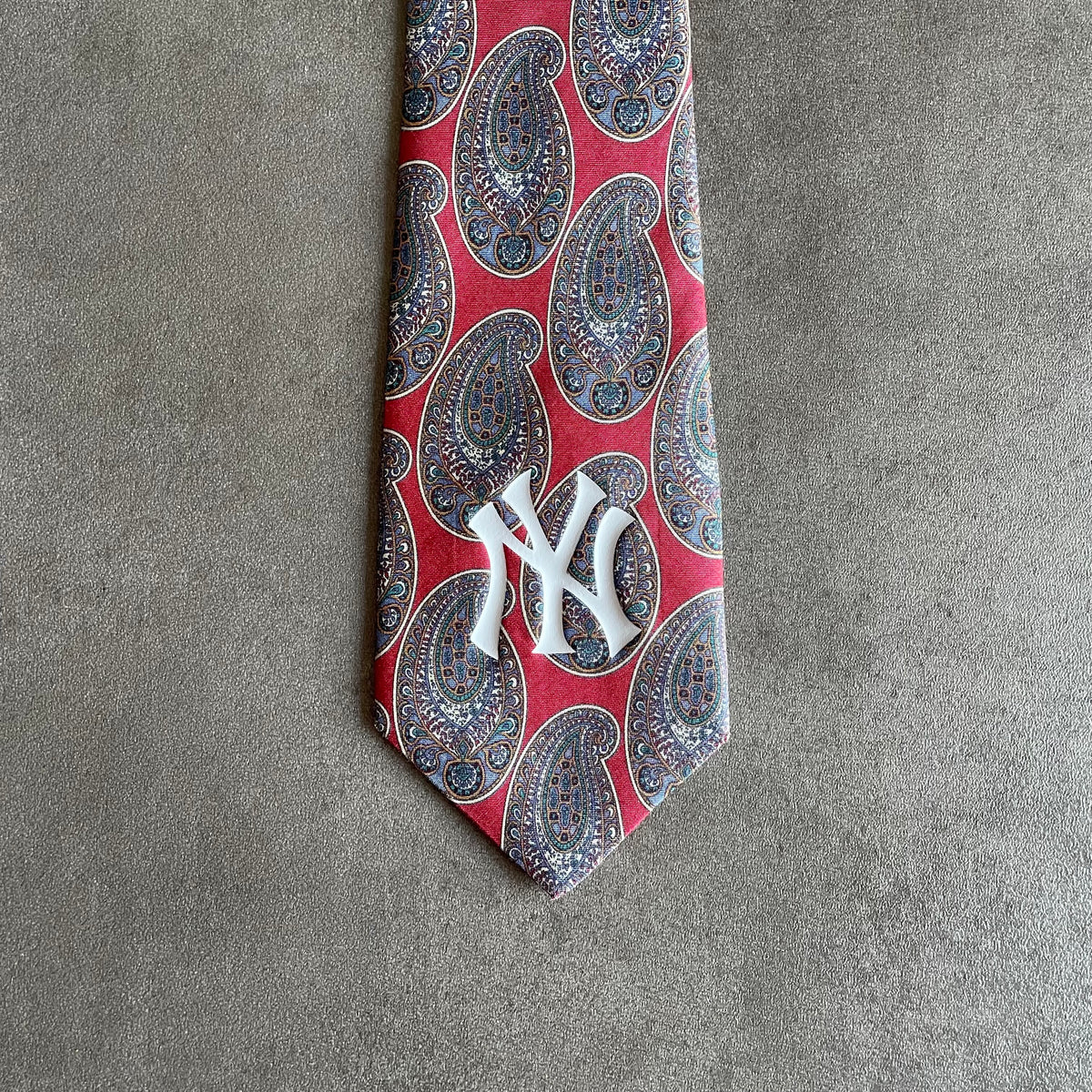 Vintage Custom New York Yankees Tie