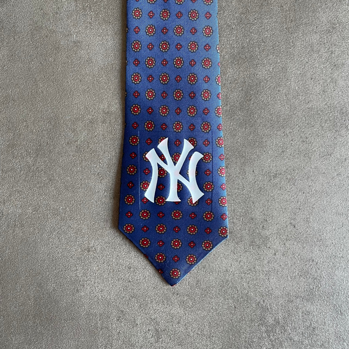 Vintage Custom New York Yankees Tie