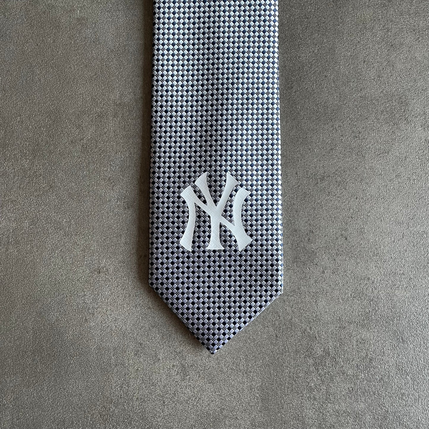 Vintage Custom New York Yankees Tie