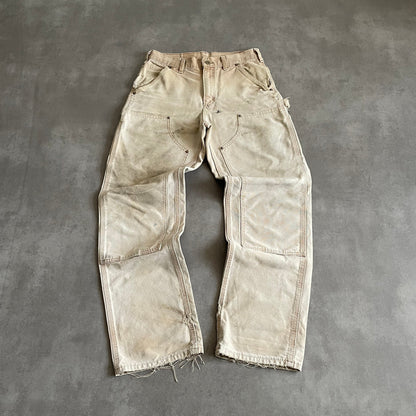 DIRTY AND DISTRESSED CARHARTT DOUBLE KNEE