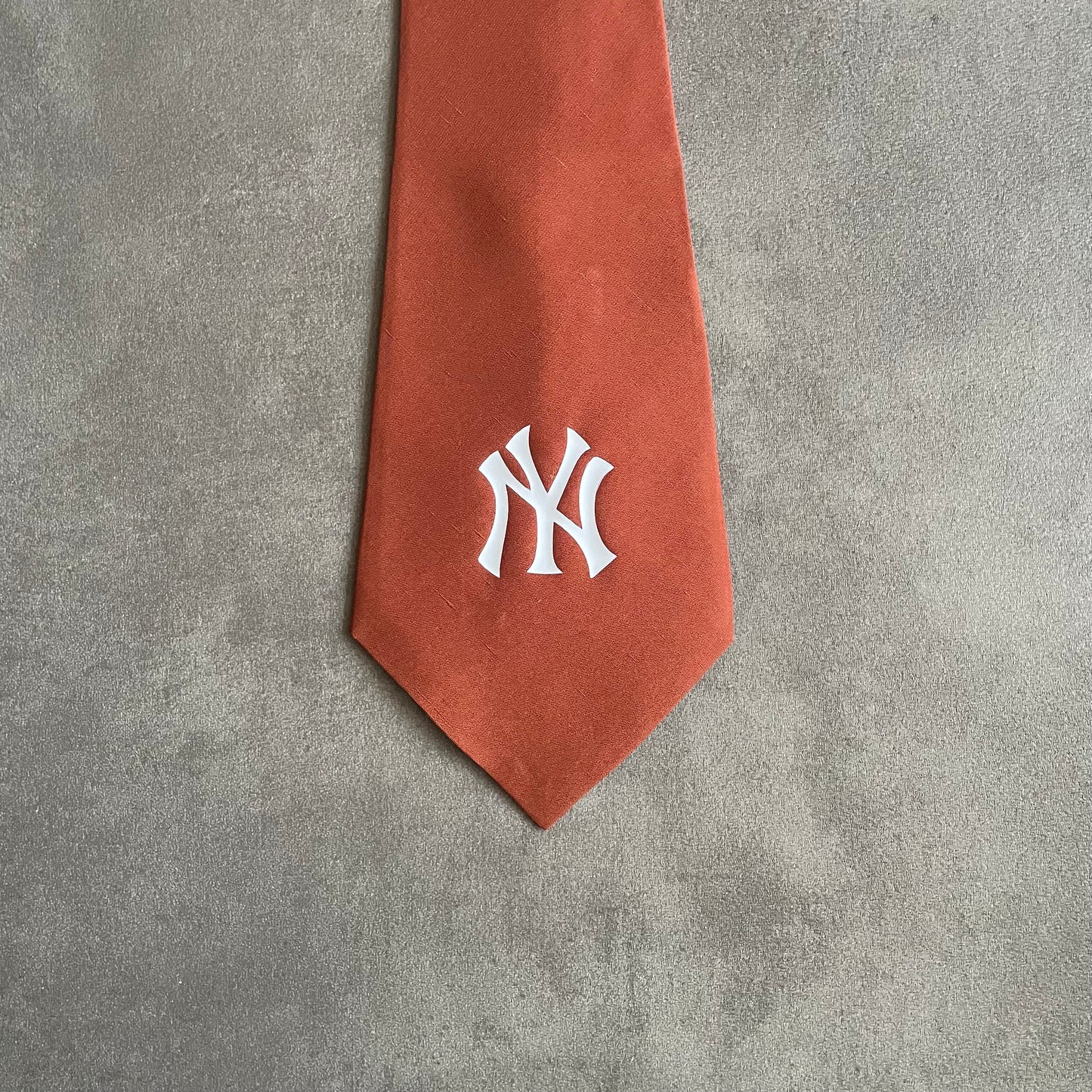 NEW YORK CUSTOM TIE