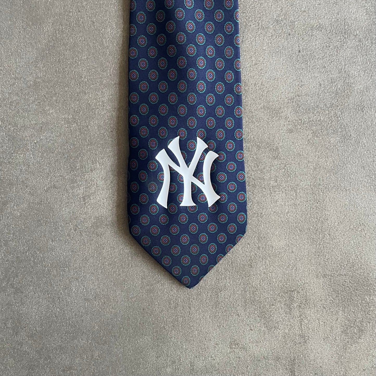 NEW YORK CUSTOM TIE