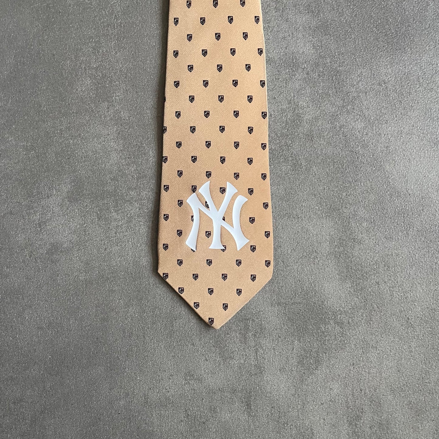 NEW YORK CUSTOM TIE