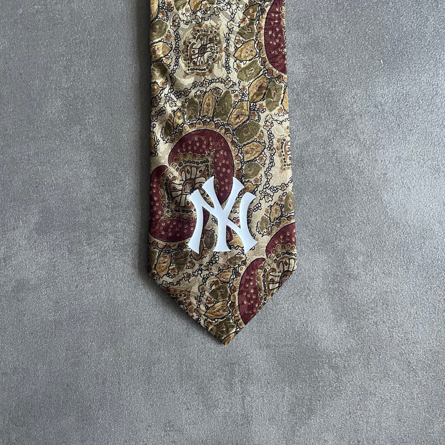 NEW YORK CUSTOM TIE