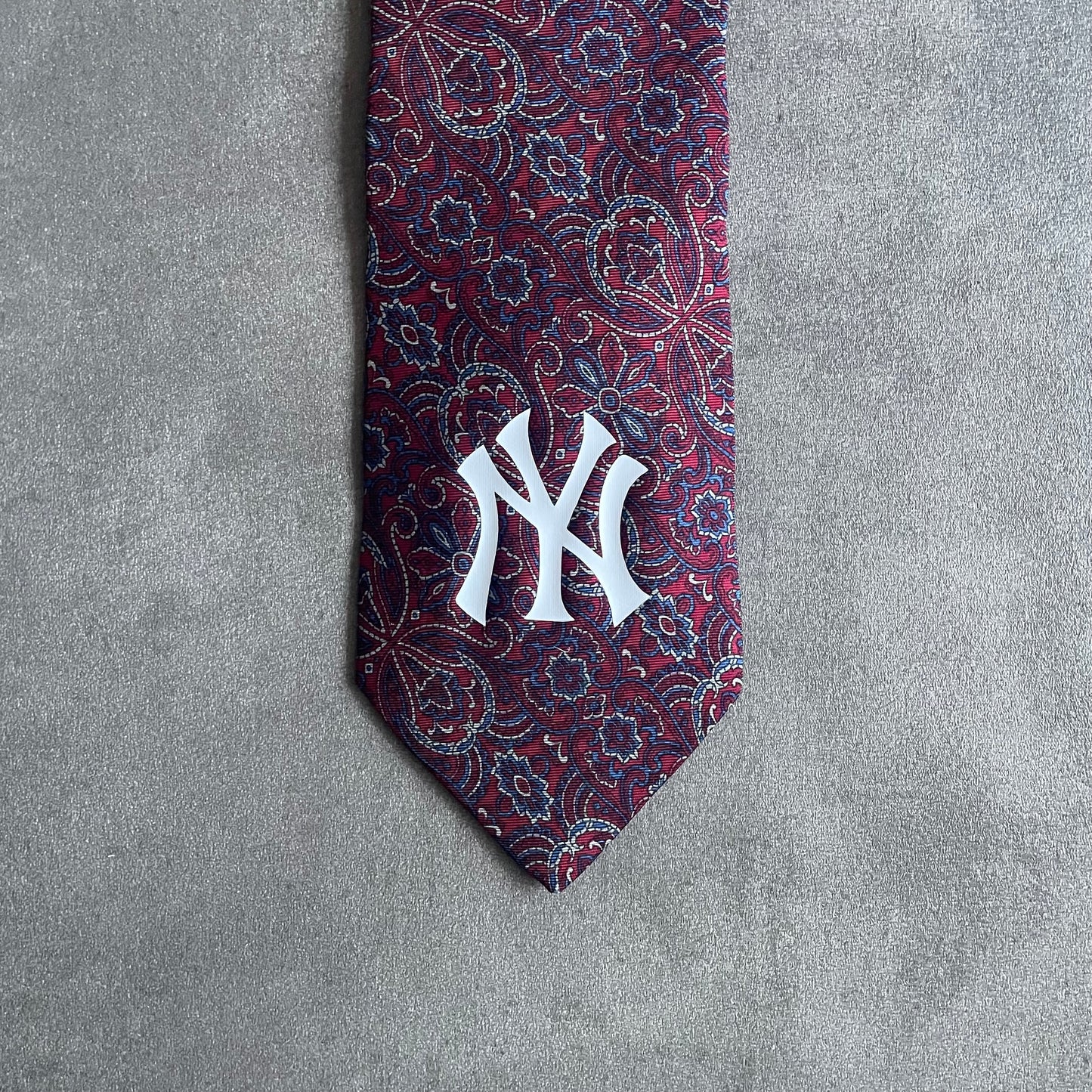 NEW YORK CUSTOM TIE