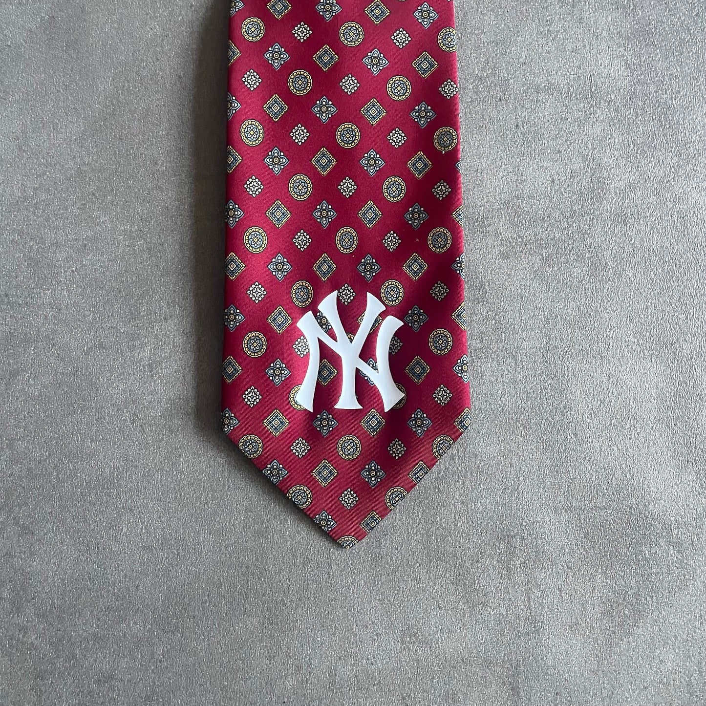 NEW YORK CUSTOM TIE