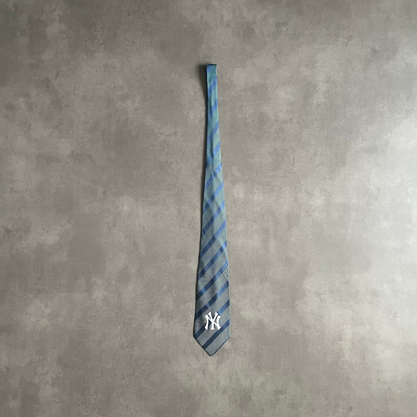 NEW YORK CUSTOM TIE