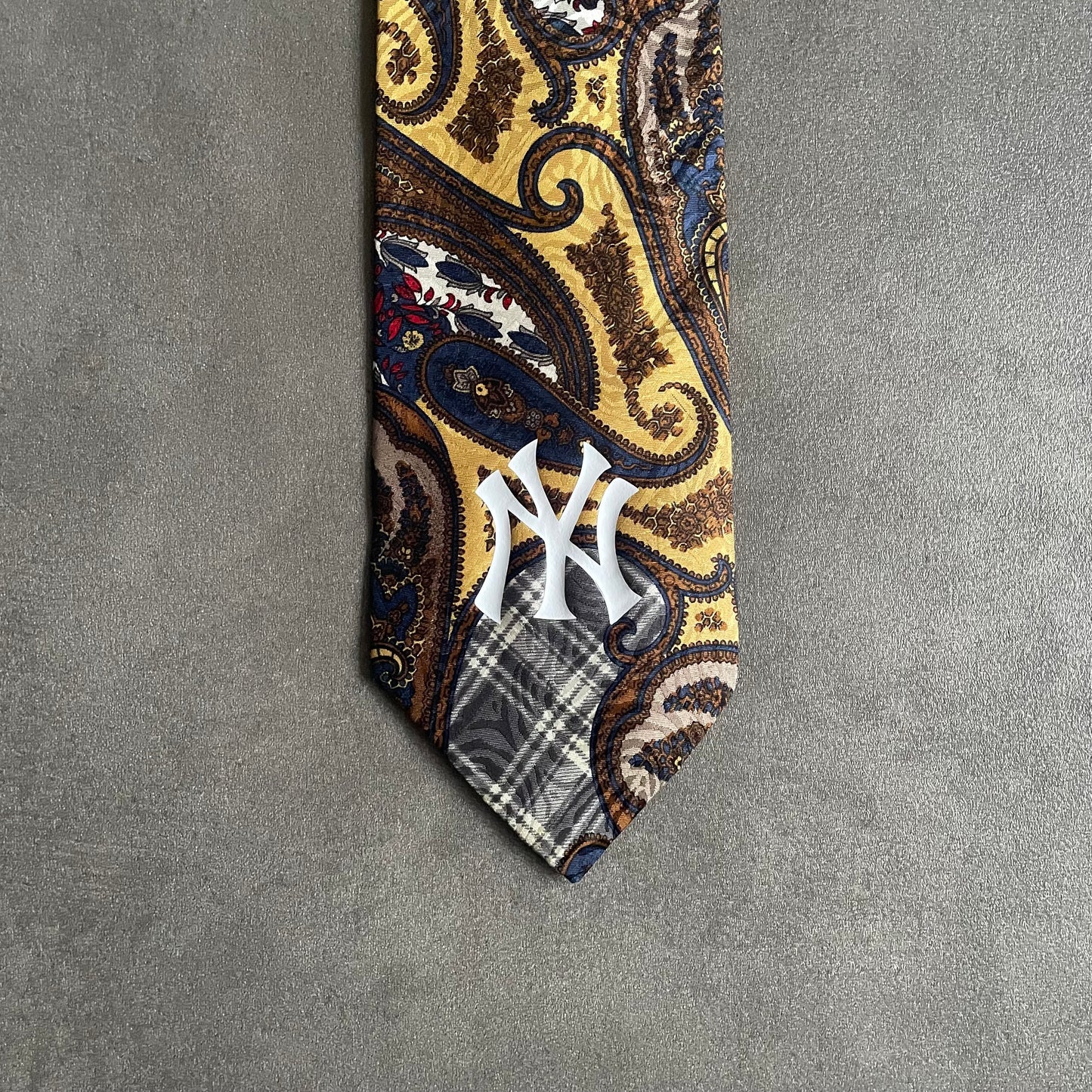 NEW YORK CUSTOM TIE