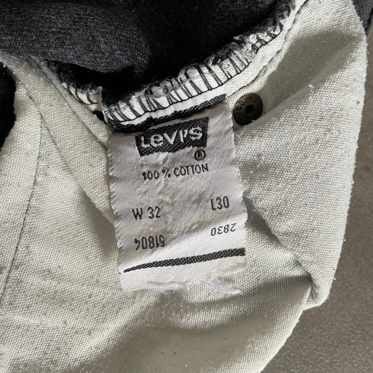 LEVI'S 501 90s (W33 L30)